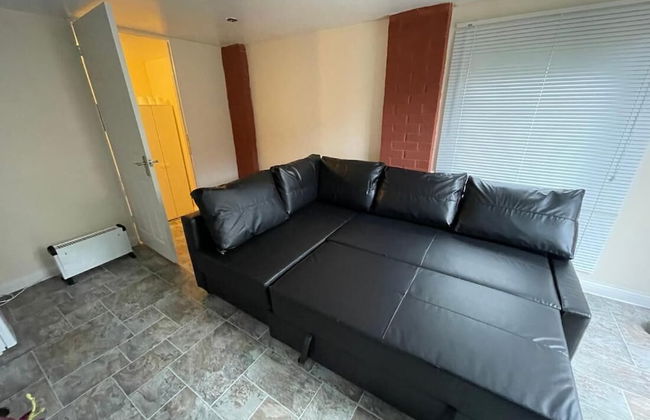 A Furnished Ensuite Apartment for Rent in Patchway - Foto 6