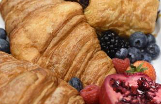 Dovetails, short drive from Alton Towers and Uttoxeter racecourse Games room with Wii and football table - Foto 51