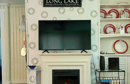 Charming Long Lake Cottage-Hot Tub-Pet Friendly-Near Alpena - Photo 8