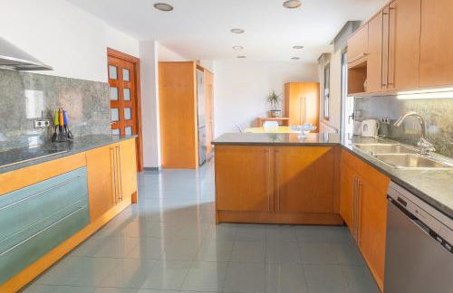 Mazi Apartments Colón - Photo 6