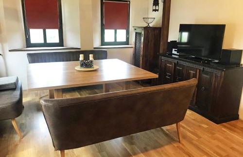 Ferienwohnung LATERNENSTUBE mit Familienbett - 8 Pers - Rittergut Leppersdorf vor Radeberg bei Dresden - Foto 1