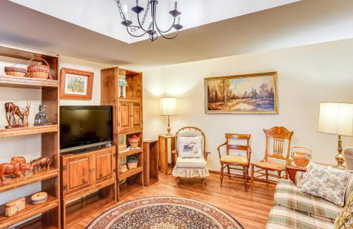 Charming Apartment with Yard and Beautiful Gardens! - Foto 5