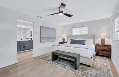 Serene Pool & Spa Home near Beaches & Downtown - Foto 22