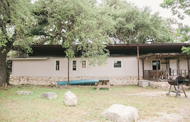 Frio River Cabins - Photo 24