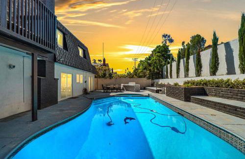 Hey I Am Adriana On The Block Pool BBQ - Foto 71