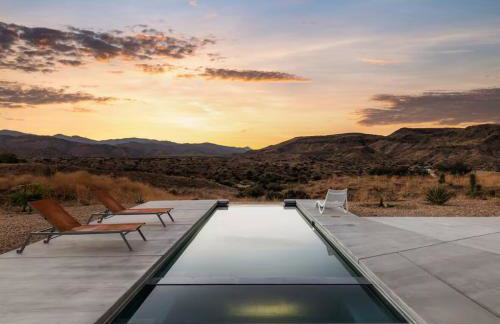 AMFM Art Music Film Motel, walk Pappy's & Red dog - Foto 1