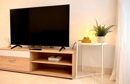 Acogedor apartamento de dos dormitorios a 50 metros del mar y a 5 minutos al Aeropuerto Tenerife Sur - Foto 9