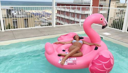 Residence Ten Suite - Photo 2