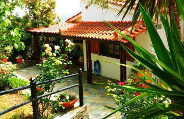 Villa Maroudia - Photo 12