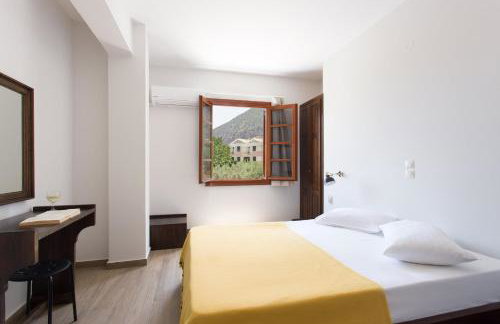 Venetia Apartments - Photo 26