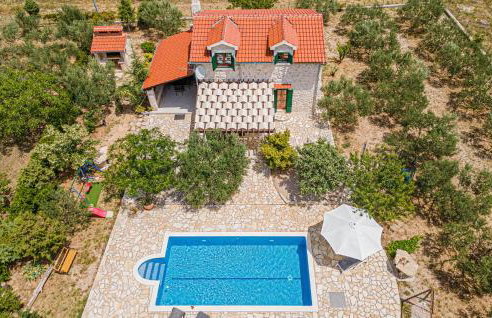 Three-Bedroom Holiday Home In Lozovac - Foto 24