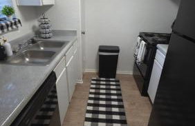 Entire Townhome with workspace - Foto 3