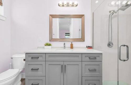 Opulence & Serenity at Our Luxury Home in Jupiter! - Photo 36