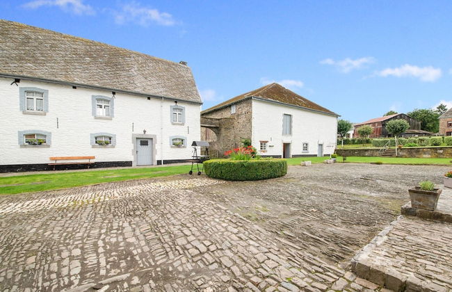 Heritage Holiday Home in Gouvy With Fenced Garden - Foto 40