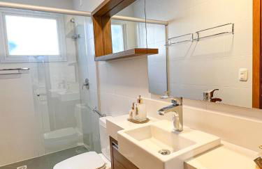 Apto moderno com lareira, piscina aquecida e infra completo em Gramado - Photo 34