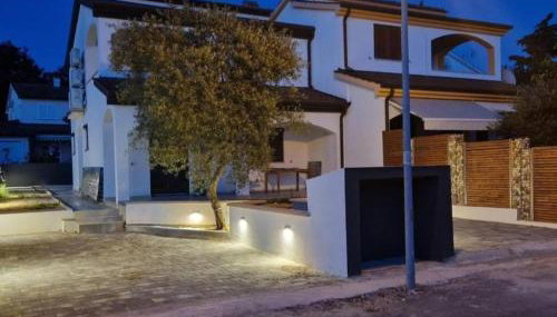 Villa Castanea - kuća za odmor s bazenom - Foto 3, Garden