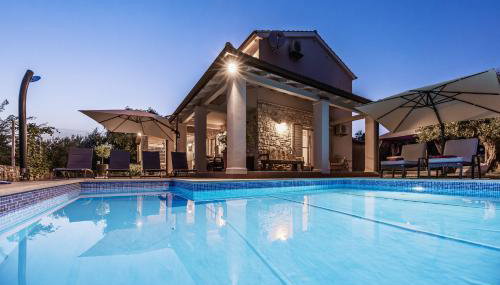 Villa Emely for 8 people near Porec with heated pool & jacuzzi - Foto 3