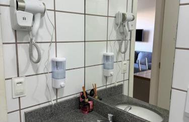 Flat Frente ao Mar em Camburi Rooftop com Piscina e Vista Incrível - Foto 19