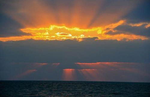 Cozy beachfront oasis, heated pool & ocean views #13 - Foto 14