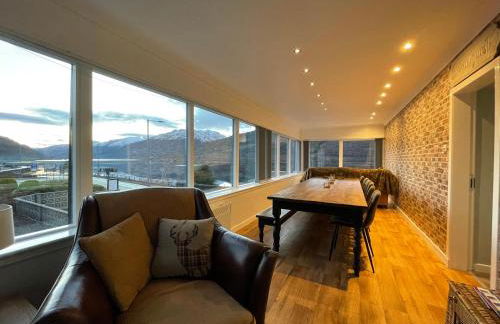 Amazing Alps and Loch views - HOT TUB and pet friendly - Foto 60
