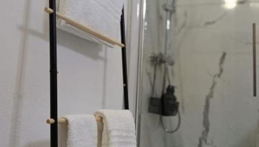Casa Valentino - Stay in the heart of Asti - Foto 4, towels, Shower