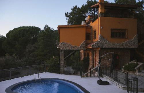 'El Mirador de Sotillo', un Oasis de Confort con Piscina y Jacuzzis - Photo 9