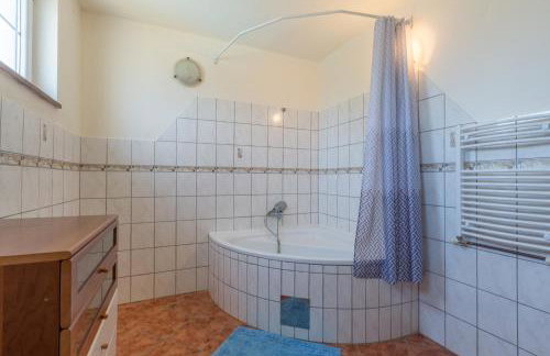 Holiday house with a swimming pool Radmani, Porec - 16440 - Photo 27