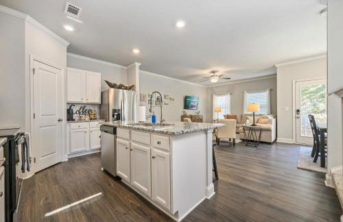 Stylish & Modern 3BR Home Near Chattahoochee River - Foto 2