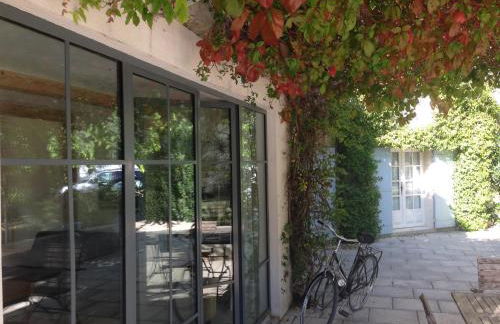 The Willow Tree - Photo 28