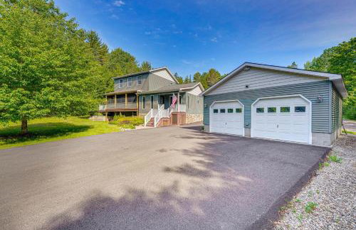 Adirondack Retreat with Heated Pool and Scenic Views! - Foto 39