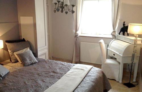 Maison spacieuse avec jacuzzi à Saint-Georges-sur-Baulche - Foto 11