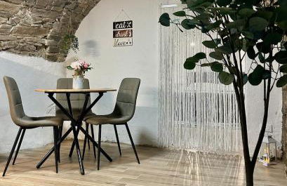 Unique Romantic Cave with air conditioner - Foto 9