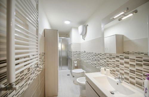 MIRANDA APARTMENTS nel cuore del Vomero - Foto 8