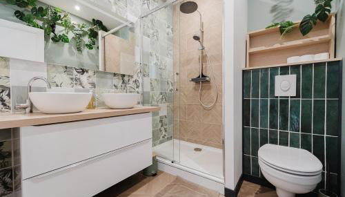 M a g i c & J u n g l e - Foto 5, Shower