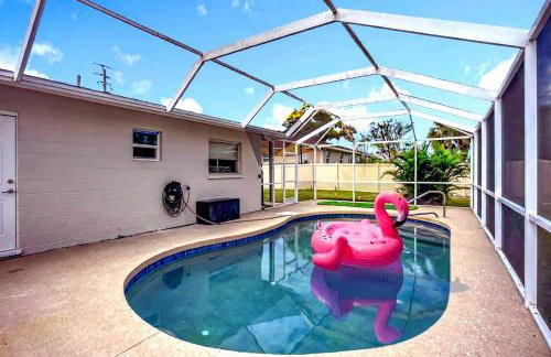 Venice Pool BBQ Mini Golf 3BR 2BA Sleep 12 - Photo 41