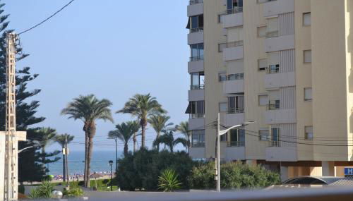 Apartamentos Lunamar - Photo 2