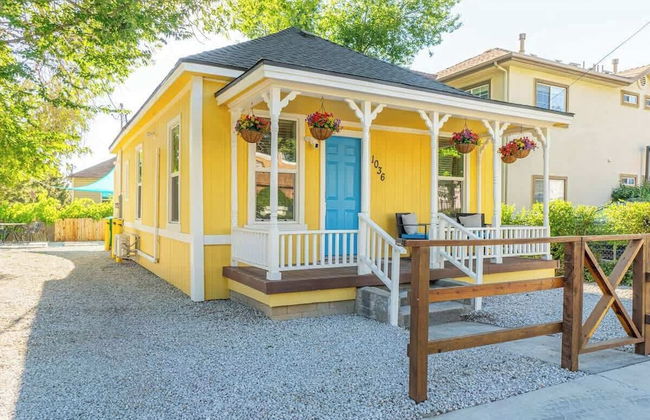 Charming Family 2BR Midtown Reno - Pets Welcome - Photo 15