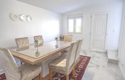 Modern Detached 4 Bed 3 Bath Villa with private pool close to all amenities - Foto 19