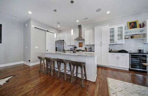 City Views RoofTop Hot Tub & Short Walk to Stadium - Foto 19