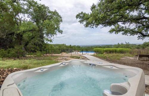 Spring Break | Hot Tub, Pool, Farm Stay - Foto 2
