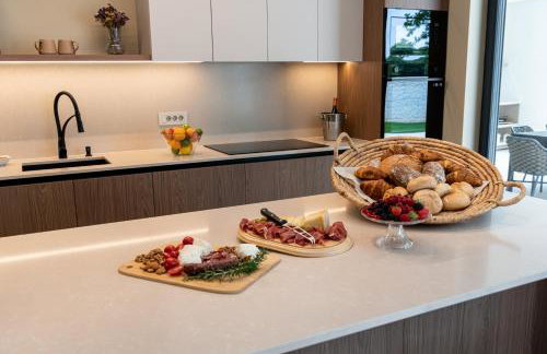 Luksuzna Villa Castanea s privatnim bazenom i wellnesom u srcu Istre - Photo 27