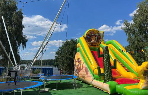 Family & Business Sauna Apartments No1 Leśny nad Zalewem Cedzyna Unikat - 3 Bedroom with Private Sauna, Bath with Hydromassage, Terrace, Garage, Catering Options - Foto 48