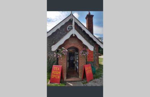 HOXNE HOUSE WEYBOURNE,N Coast sleeps 14 5 bedroom j72 - Photo 70
