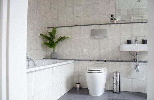 Maisonette Wohnung mit Dachterrasse - keine Vermietung an Monteure No1 - Foto 14