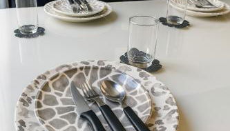 Apto 2 min Uberlândia Shopping, UMC, Leroy Merlin, Unitri c Ar condicionado - Foto 3