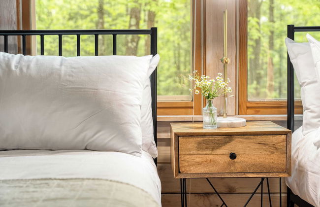 Half Moon by Avantstay 4BR Cabin w/ Large Deck & Yard w/ Patio & Outdoor Dining - Foto 3