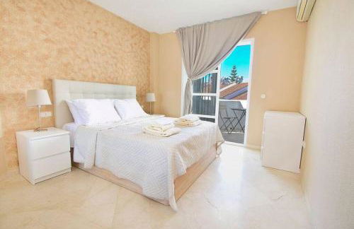 Spectacular Apartment in Matchroom Country Club - Photo 3