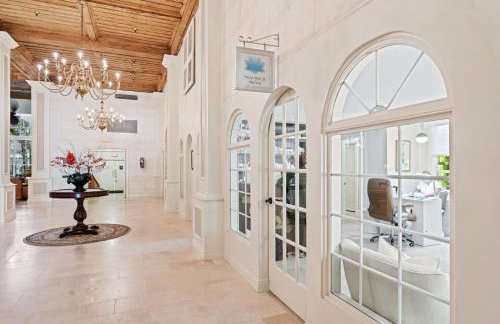Summer Suite | Steps to Beach + Heated Pool - Foto 31