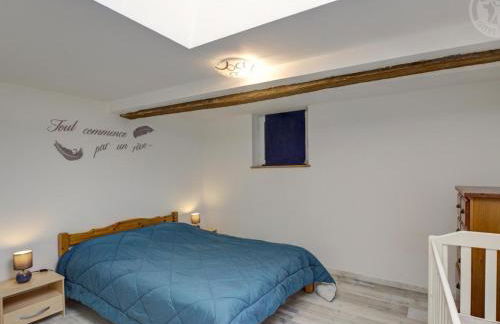 Gîte confortable à la ferme avec terrasse en campagne - FR-1-496-220 - Foto 8