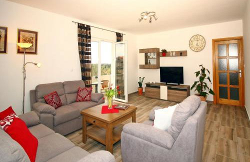 Apartment Milenka - Four Bedroom Apartment with Terrace - Photo 12